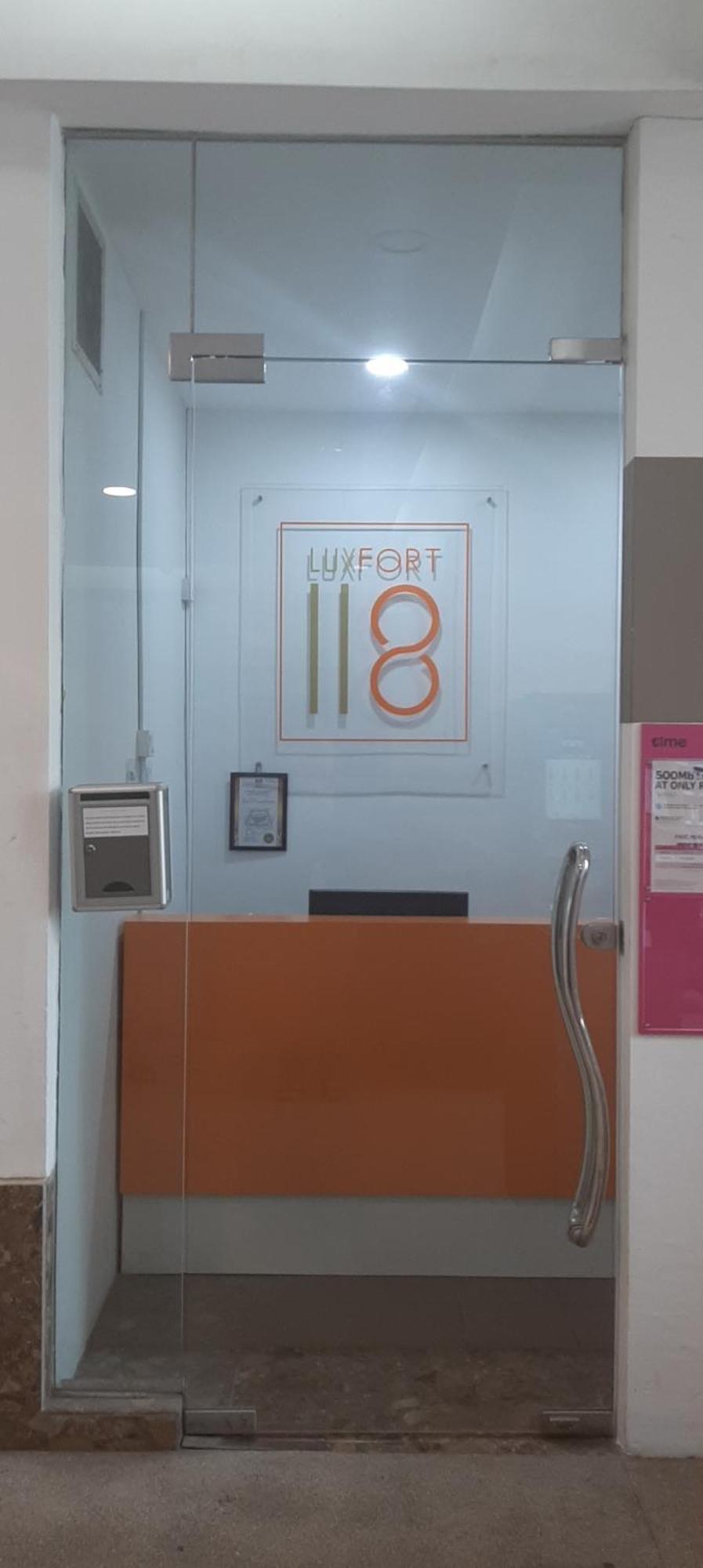 Luxfort 118 Service Suites Tanjung Tokong Exterior foto